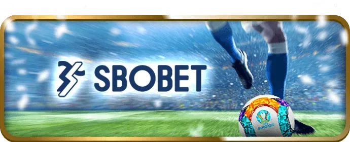 Bàn chơi Poker với các quân bài và chip cược tại ji88